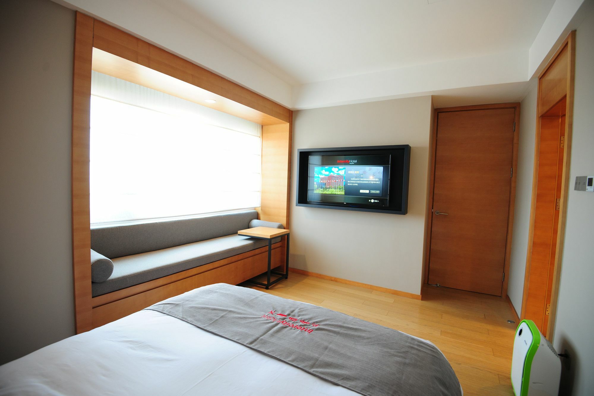 Intercity Hotel Qingdao Exterior photo